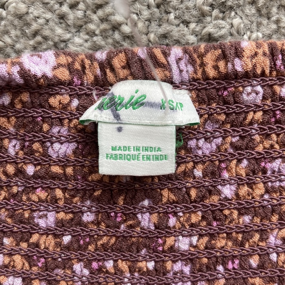Pants - Picture 7 of 8